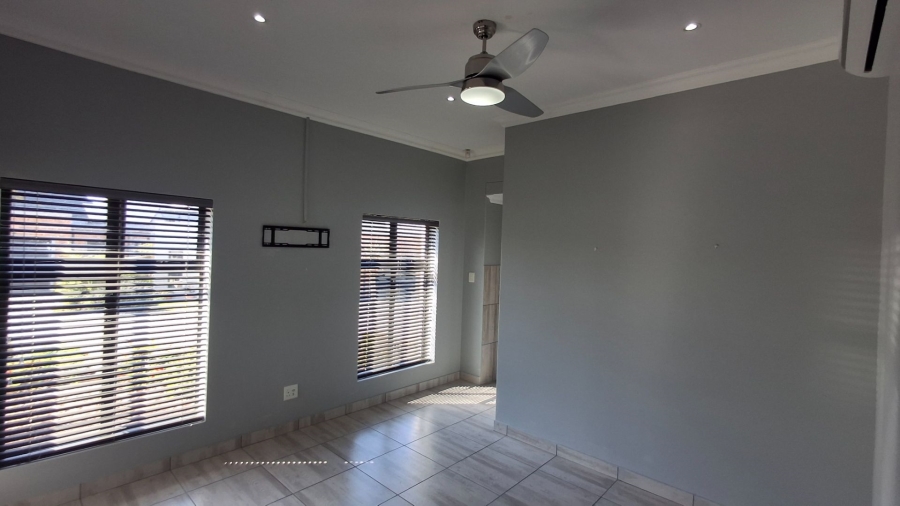 3 Bedroom Property for Sale in Hartenbos Central Western Cape